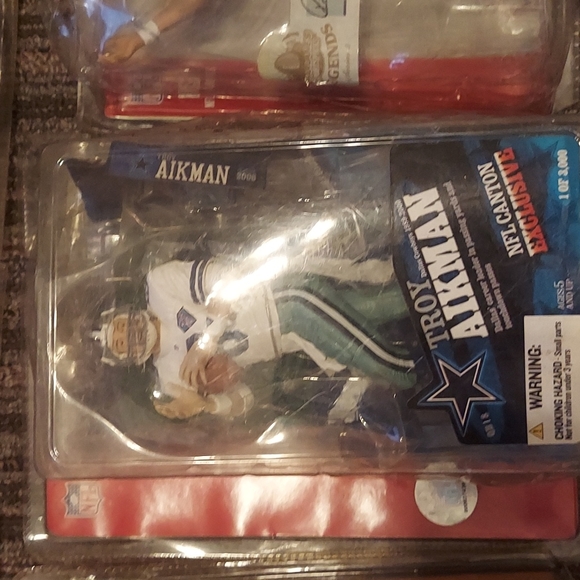 Mcfarlane toys football and baseball 20$ each - Picture 5 of 16